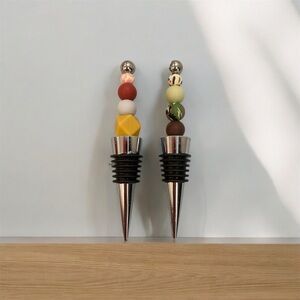 Wine stoppers